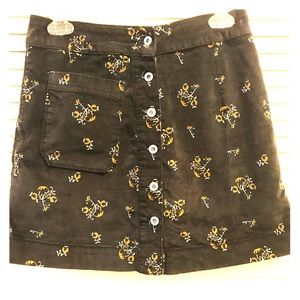 Free people skirt, great for all seasons!